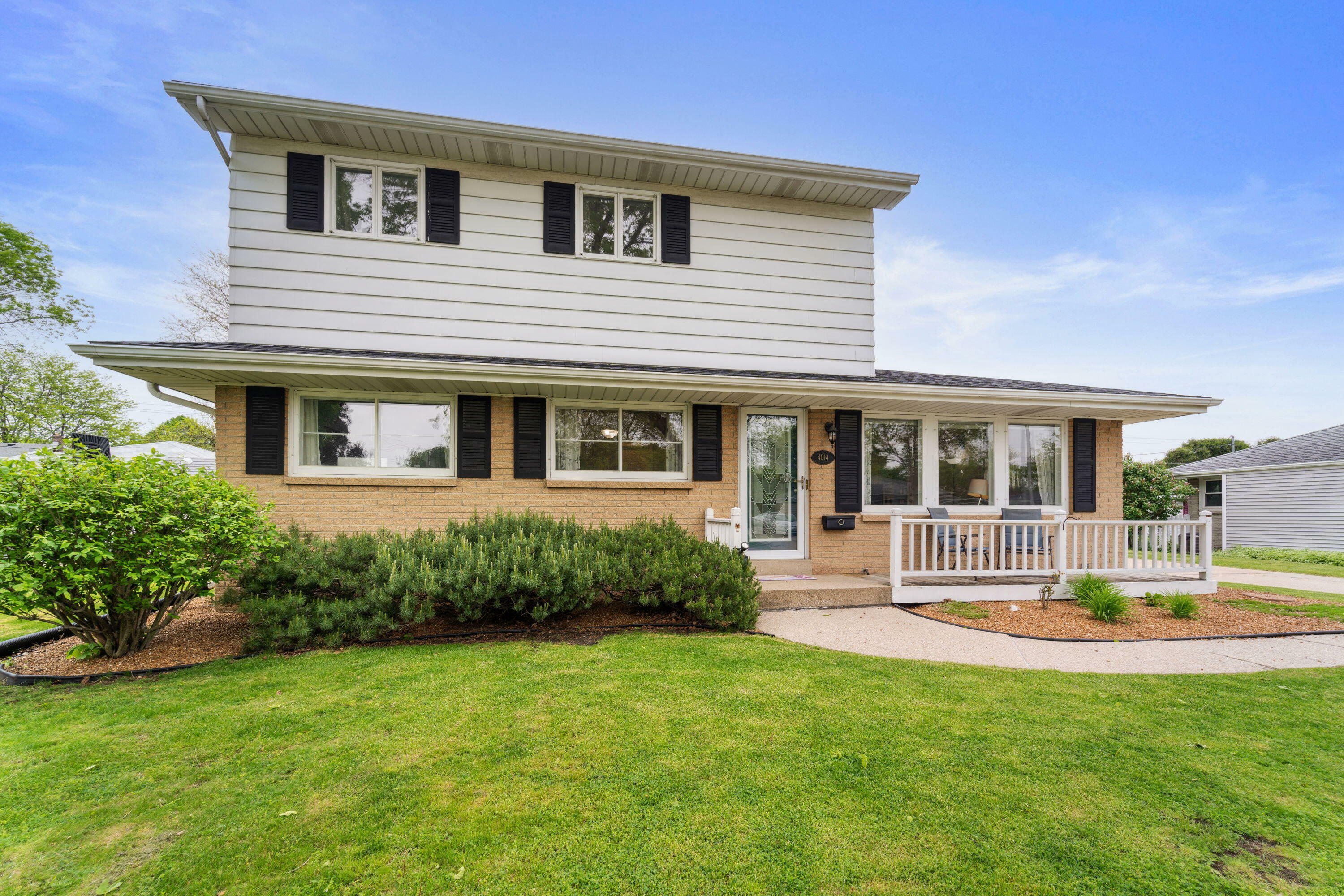 Property Photo: 4014 S 73rd St WI 53220