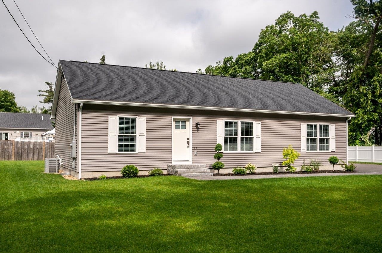 Property Photo:  29 Pickens Avenue  NH 03874 