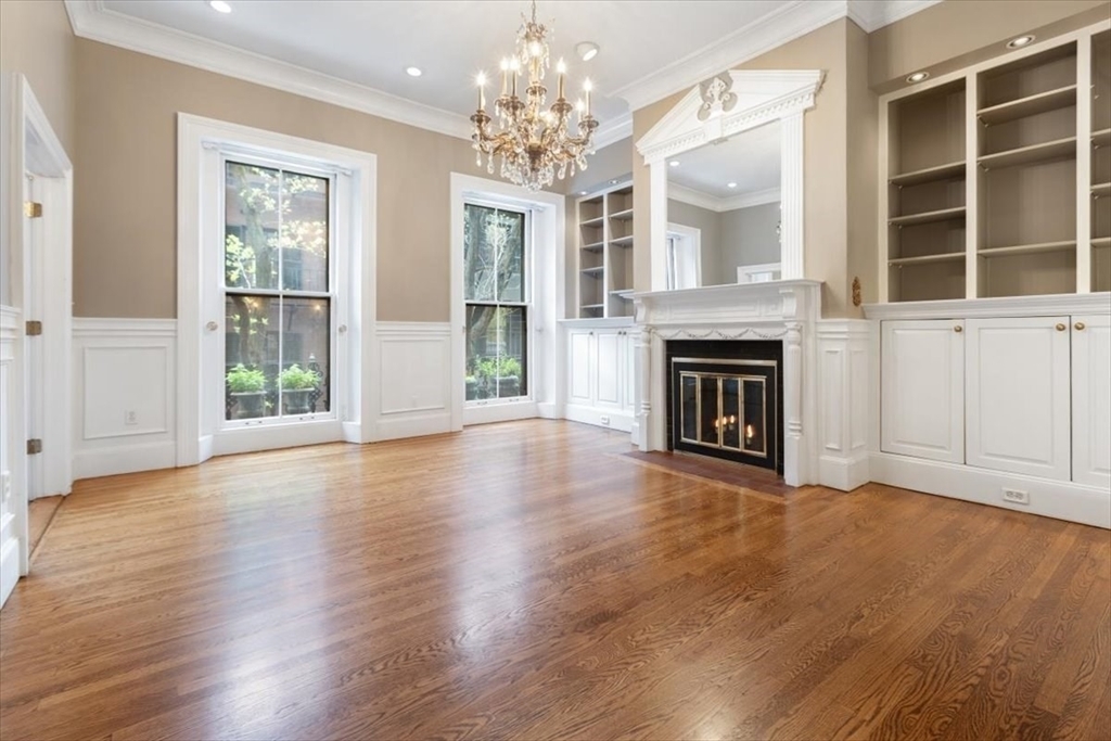 Property Photo: 3 Myrtle St 2 MA 02114