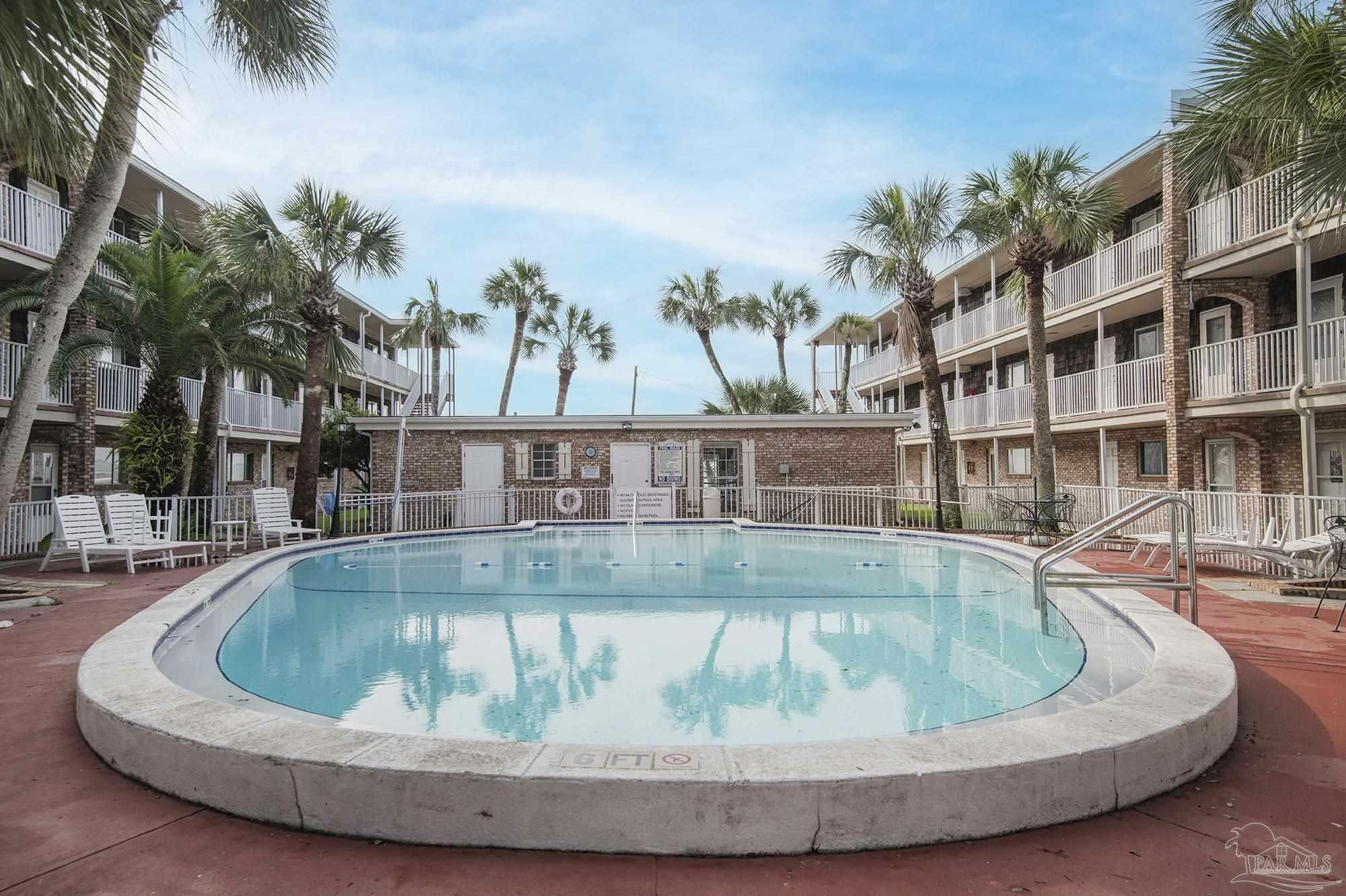 Property Photo: 600 Scenic Hwy 219 FL 32503