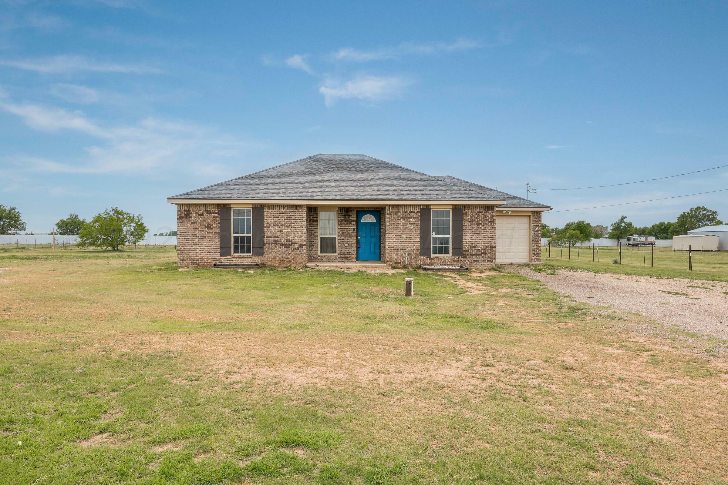 Property Photo:  3008 E Central Avenue  TX 79108 