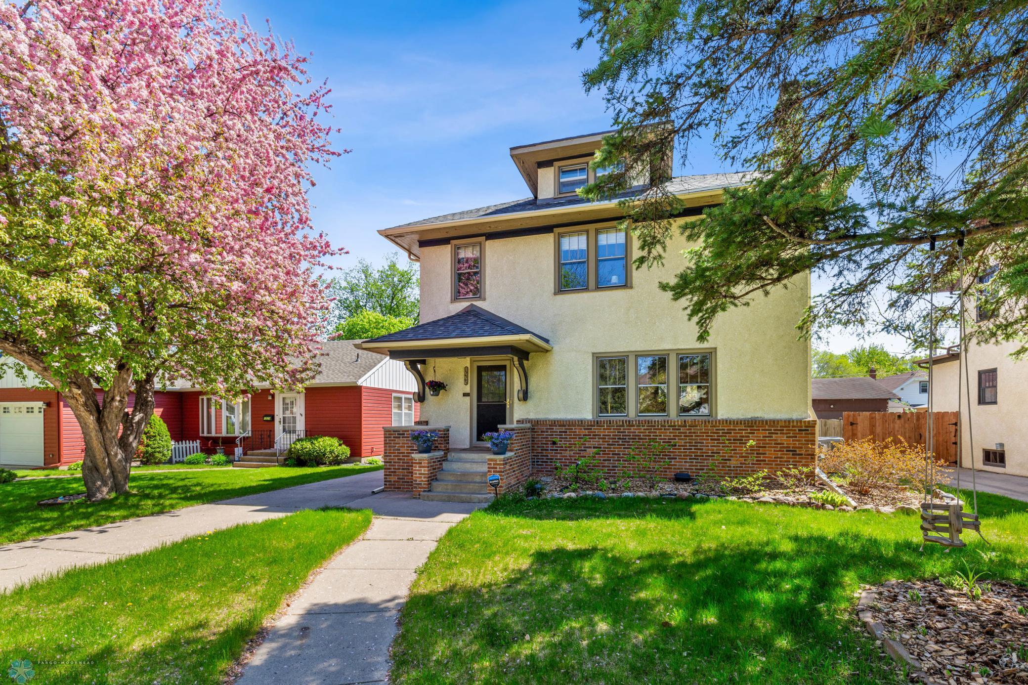 Property Photo: 1225 4th Street N ND 58102