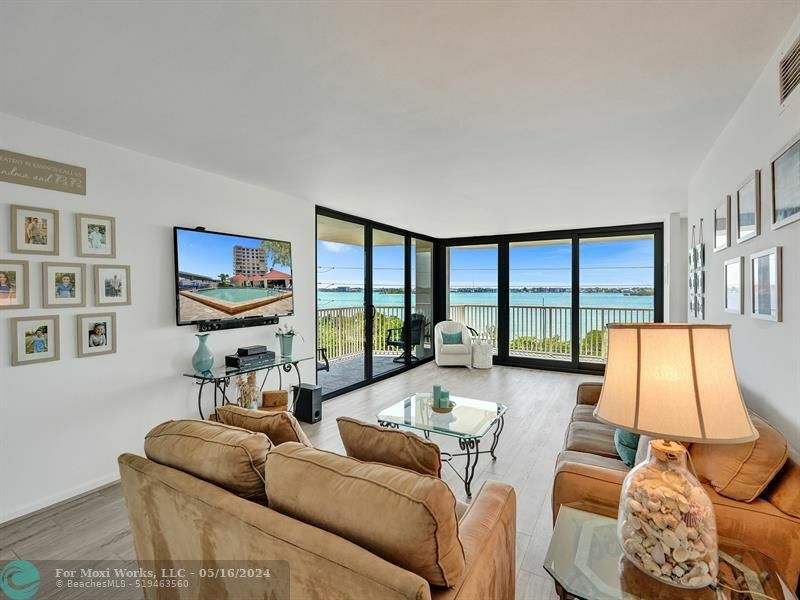 Property Photo:  5480 N Ocean Dr B3c  FL 33404 