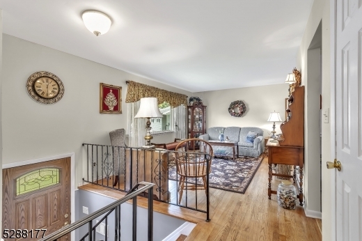 Property Photo:  123 Valley Brook Ct  NJ 08846 