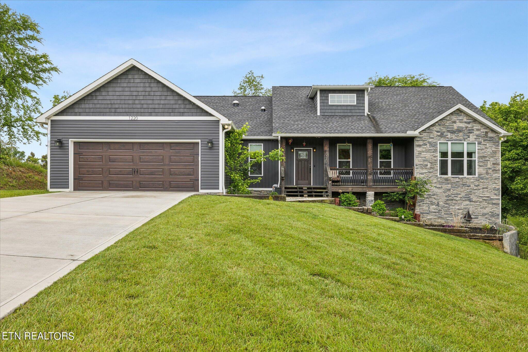 Property Photo:  1220 Foxwood Drive  TN 37862 