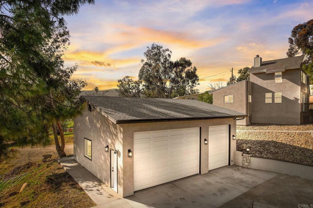 Property Photo:  10645 47 Oak Creek Drive  CA 92040 