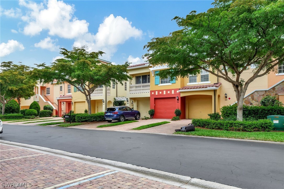 Property Photo:  8661 Piazza Del Lago Circle 101  FL 33928 