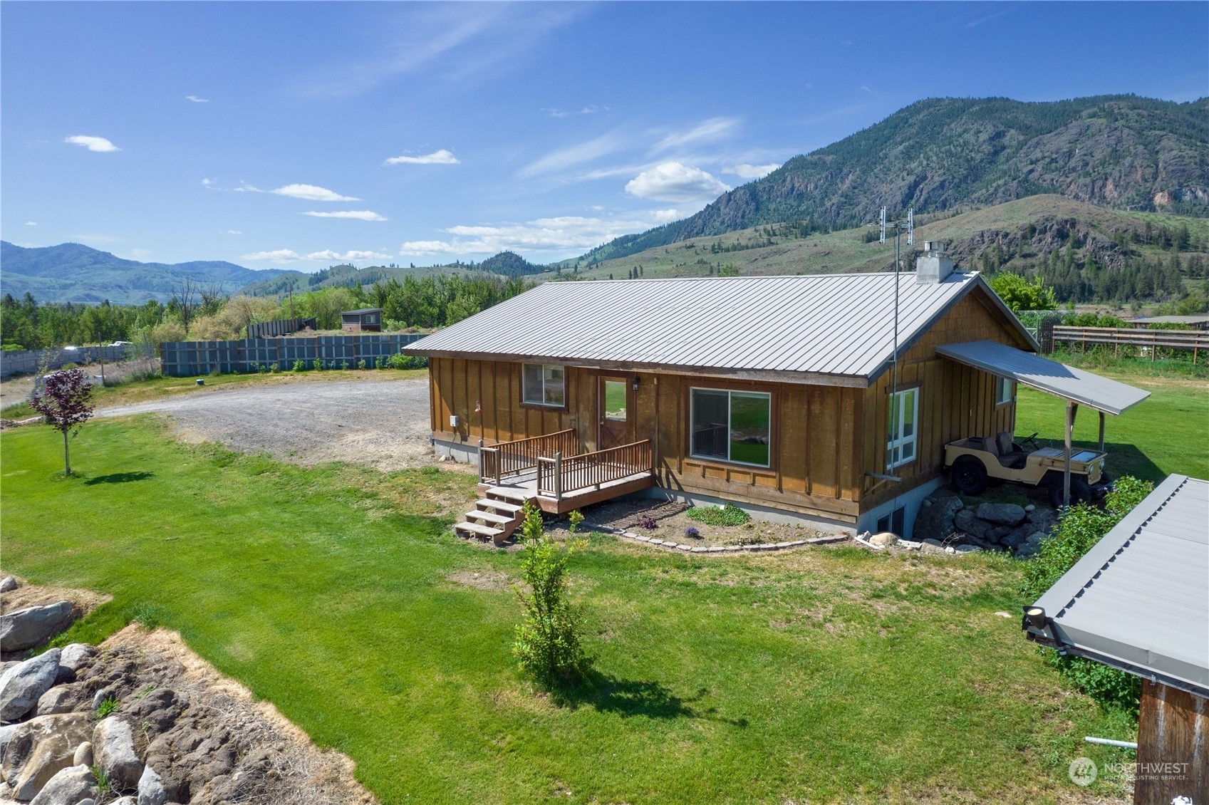 4 bed Twisp home for sale: 128 Twisp Airport Road, Twisp, WA 98856