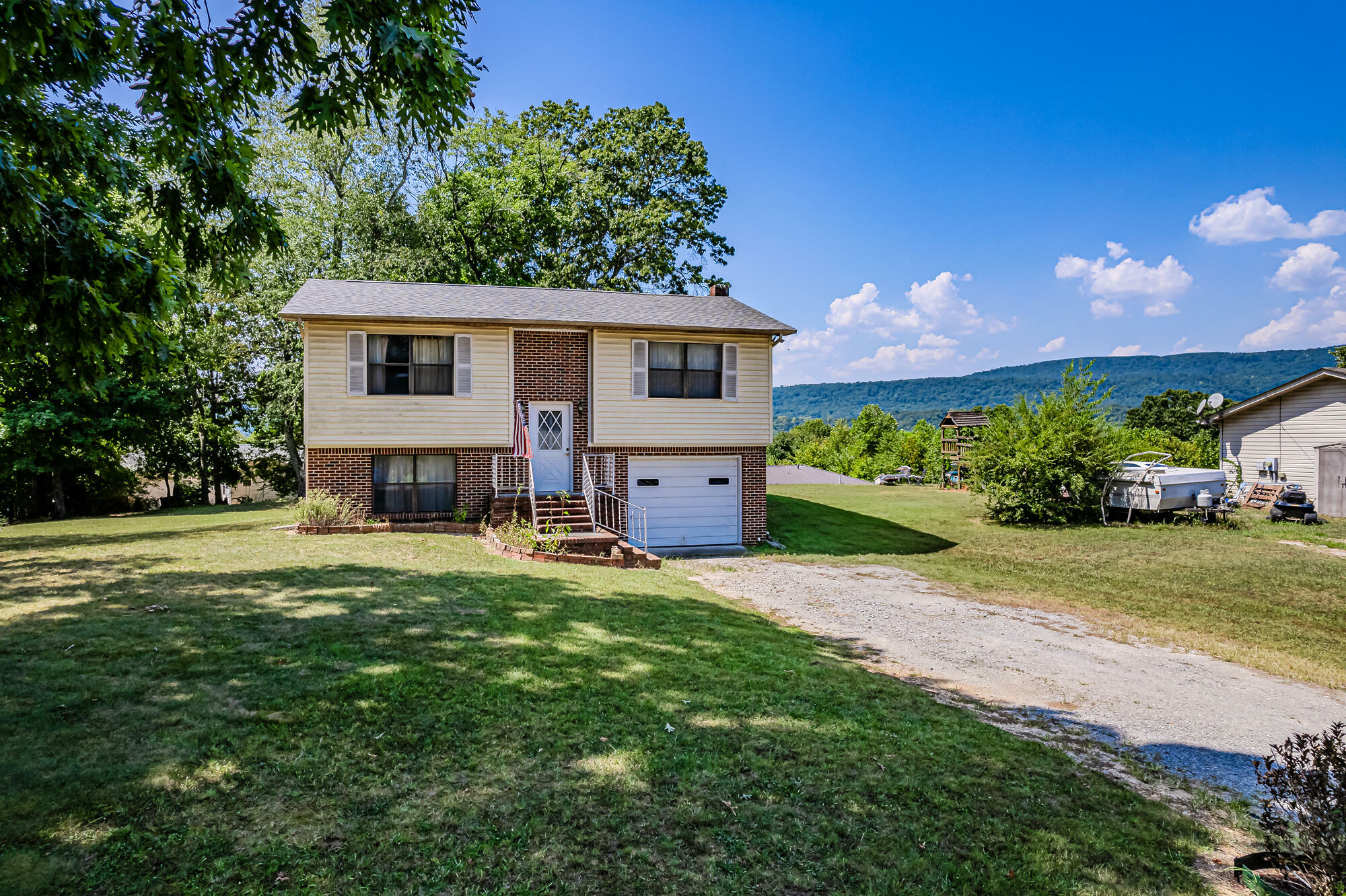 Property Photo:  833 Indian Hills Drive  TN 37321 