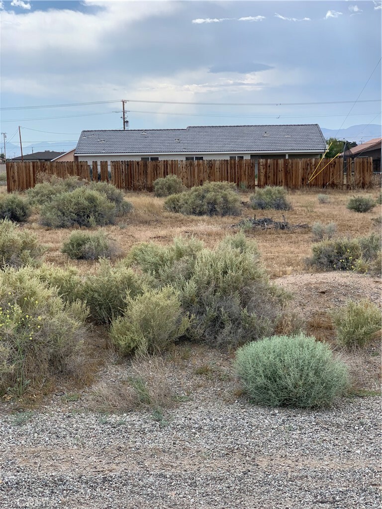 Property Photo: 0 91st St CA 93505