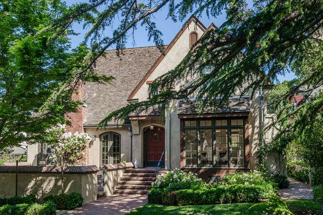 Property Photo: 236 Clark Drive CA 94402