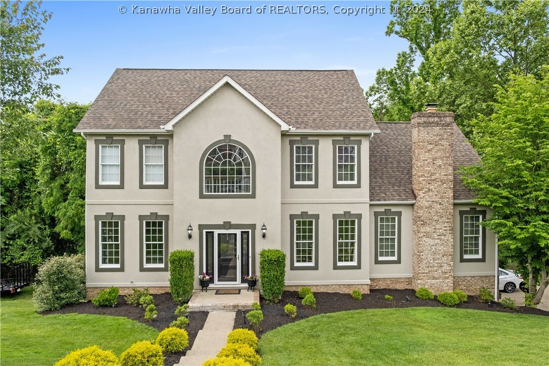 Property Photo: 13 Hawkesyard Lane WV 25311