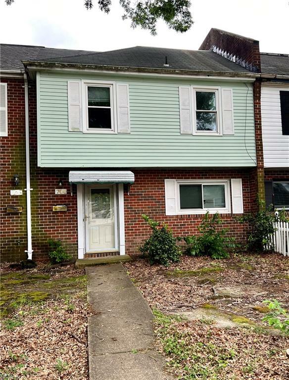 Property Photo:  704 Stanwix Square  VA 23502 