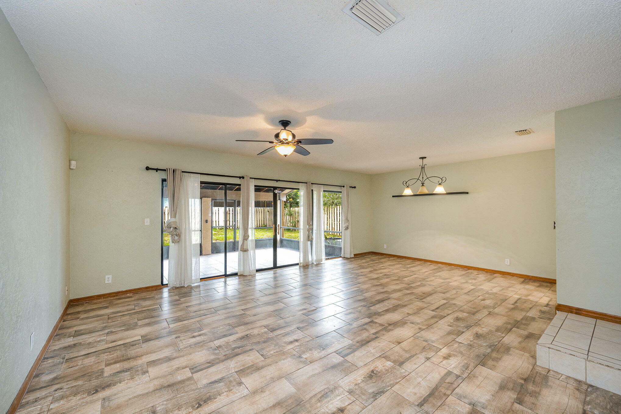 Property Photo:  1800 Figtree Drive  FL 32780 