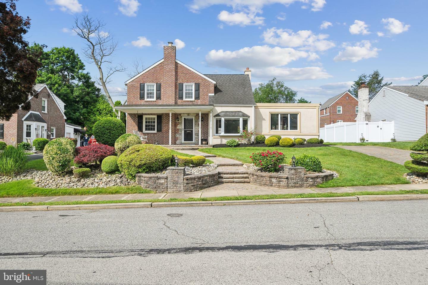 Property Photo:  304 Ashland Avenue  PA 19018 