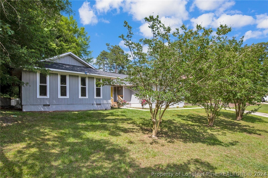 Property Photo:  2956 Walden Road  NC 28303 