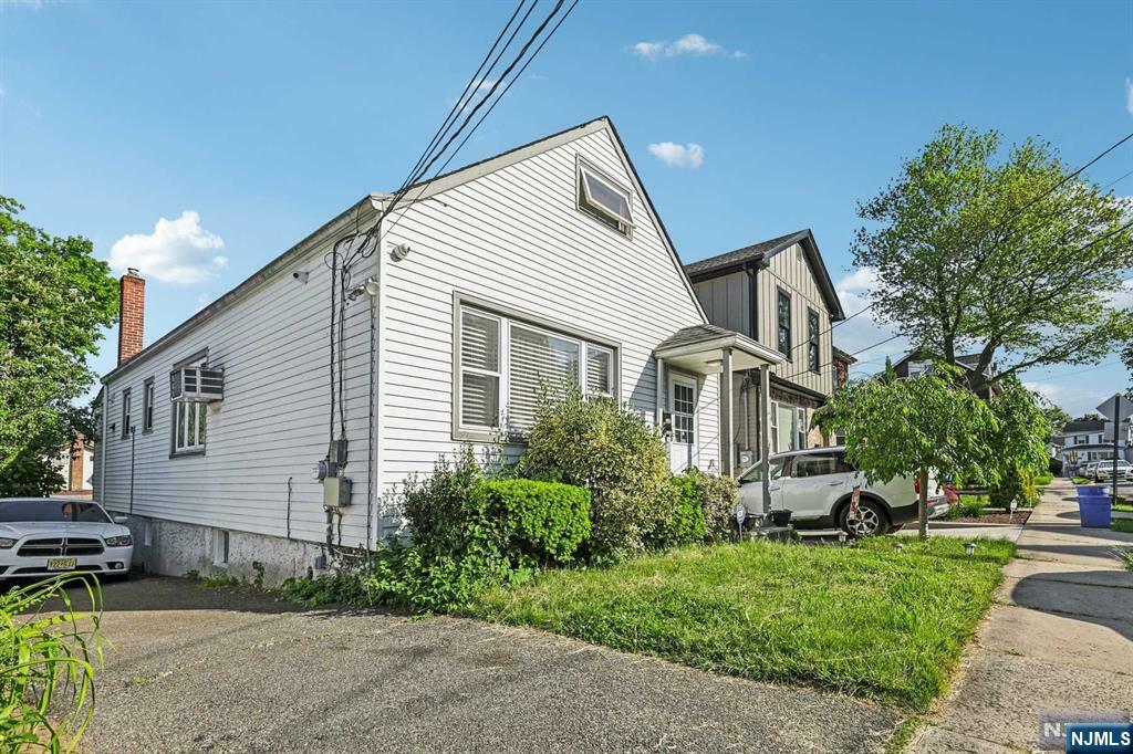 Property Photo:  704 Kingsland Avenue  NJ 07657 