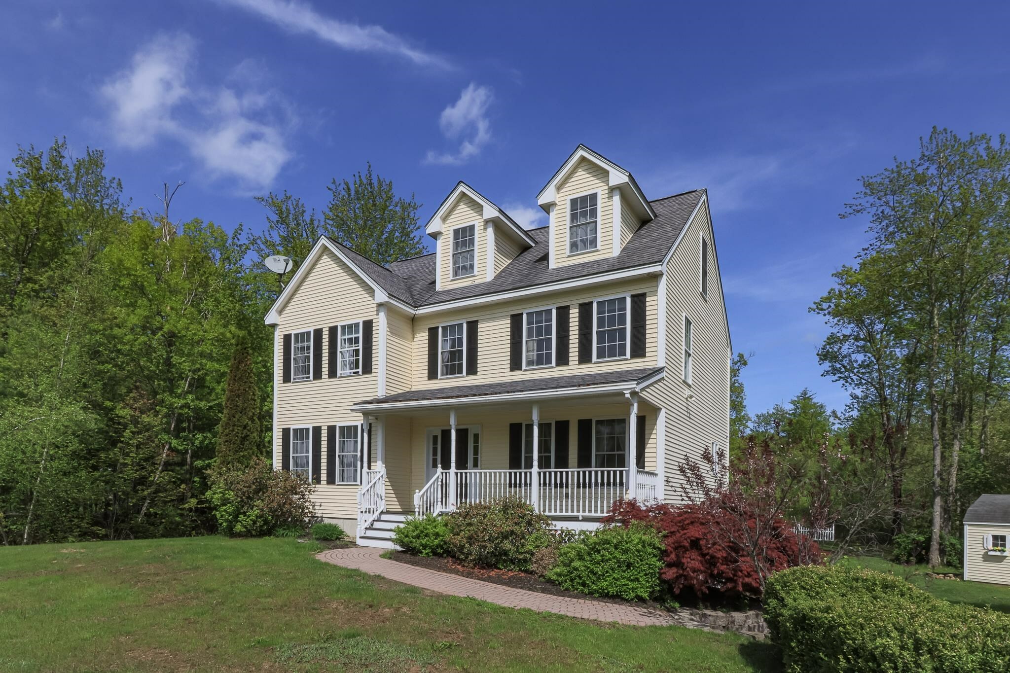 Property Photo:  10 Fiddlehead Lane  NH 03867 