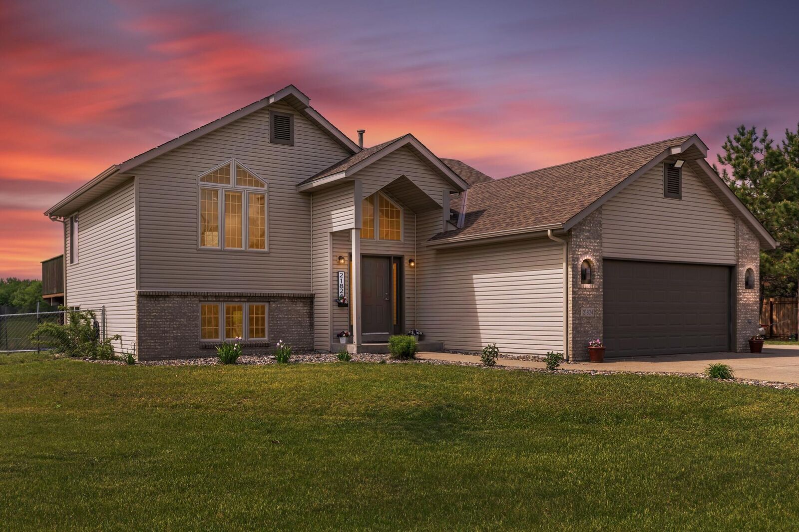Property Photo:  21824 186th Street NW  MN 55309 