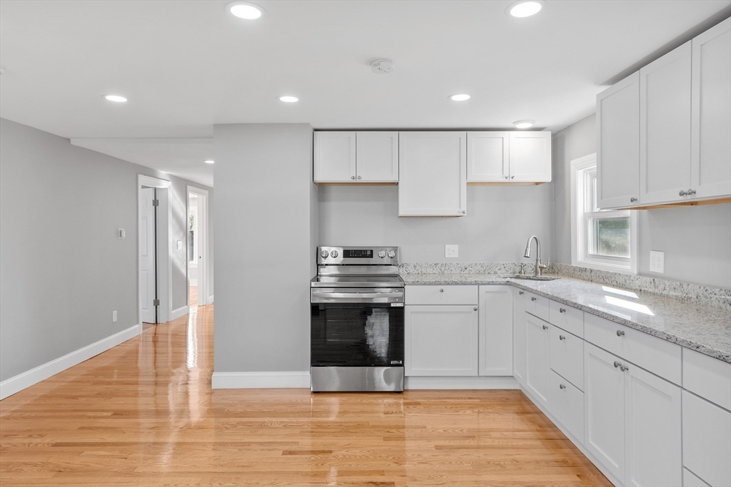 Property Photo:  30 Middle St  MA 01420 