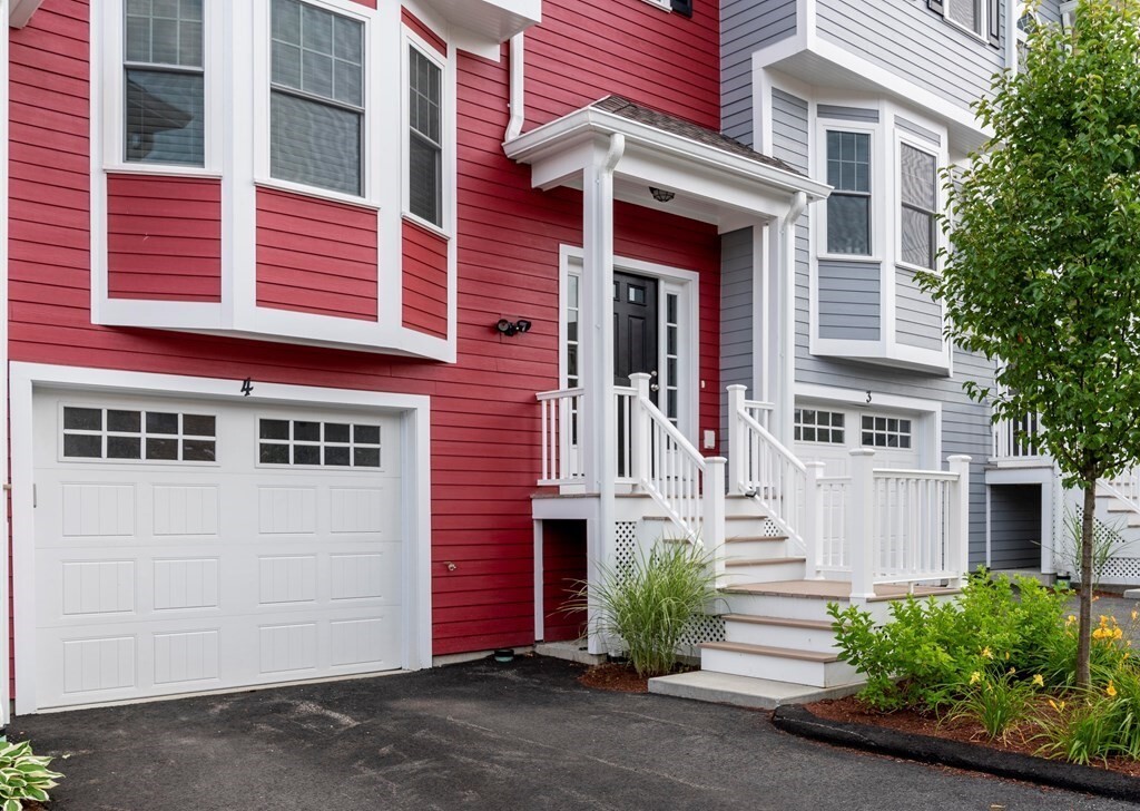 Property Photo: 60 Lenox Street 4 MA 02062