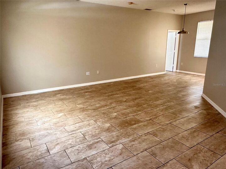 Property Photo:  1329 Nelson Park Court  FL 34759 
