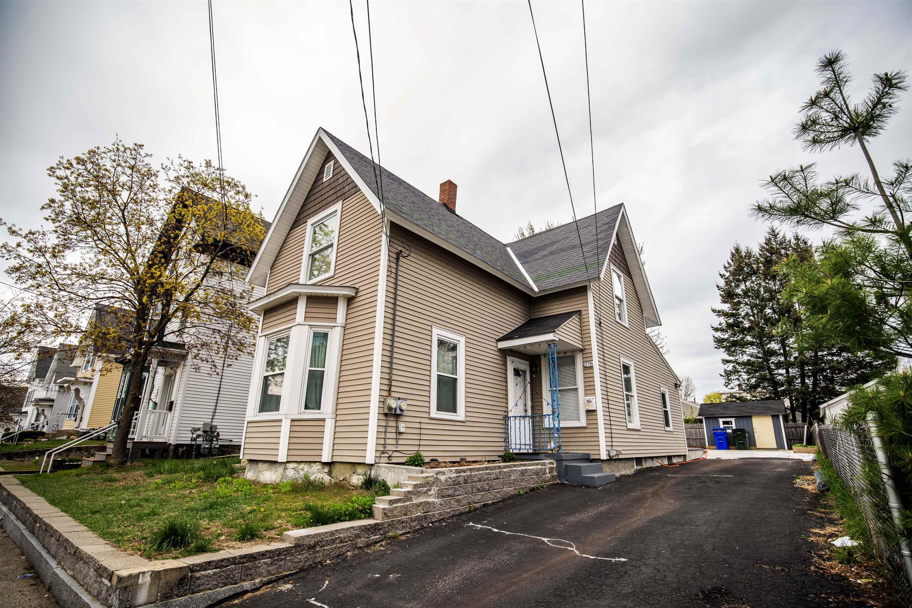 Property Photo:  278 Laurel Street  NH 03013 