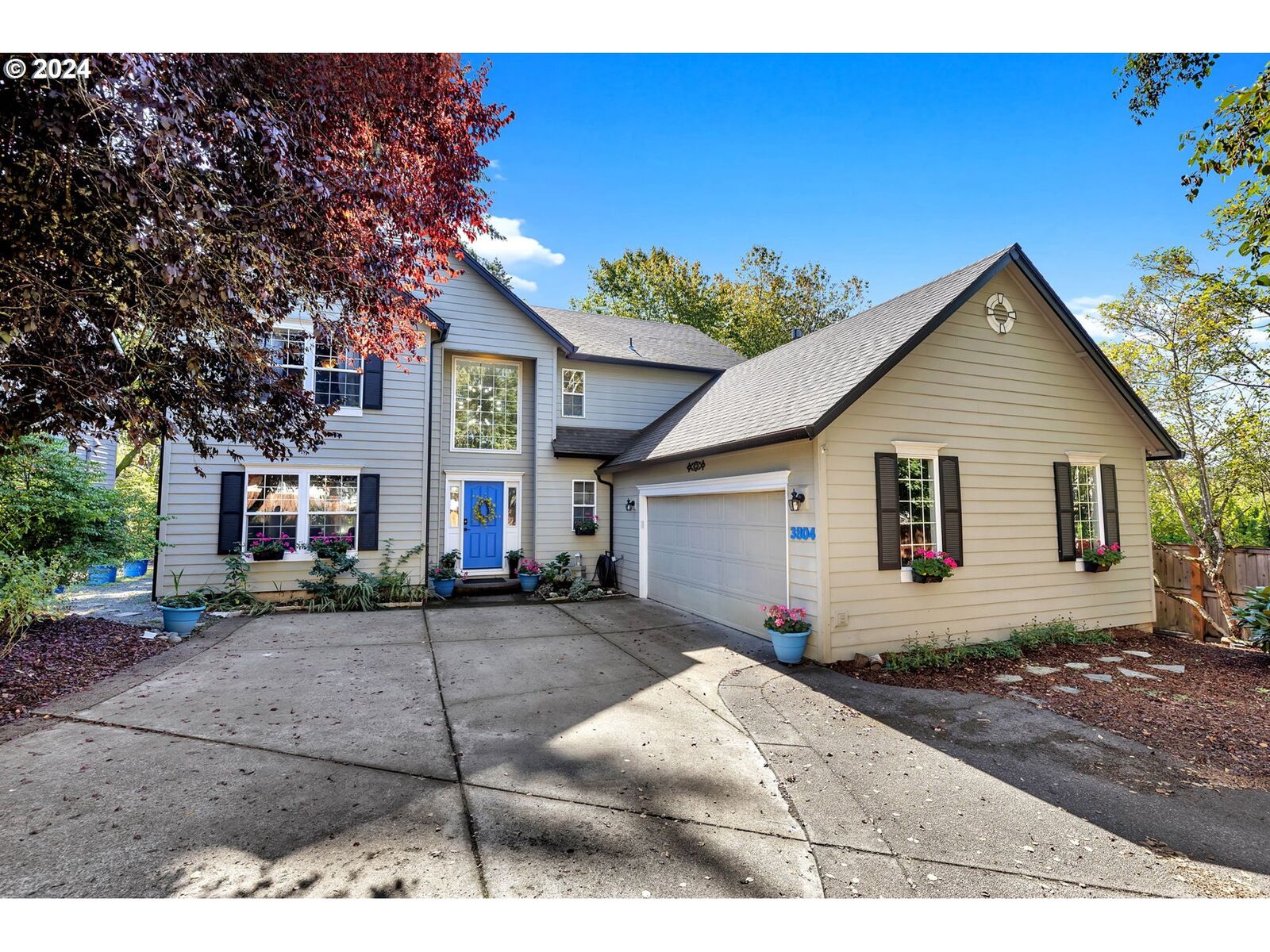 Property Photo: 3804 SE 179th Ave WA 98683