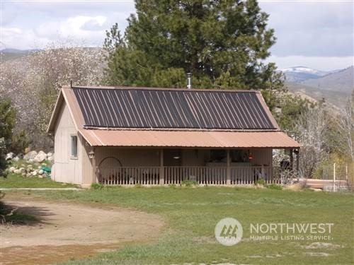 Property Photo:  640 B Twisp Carlton Road  WA 98856 