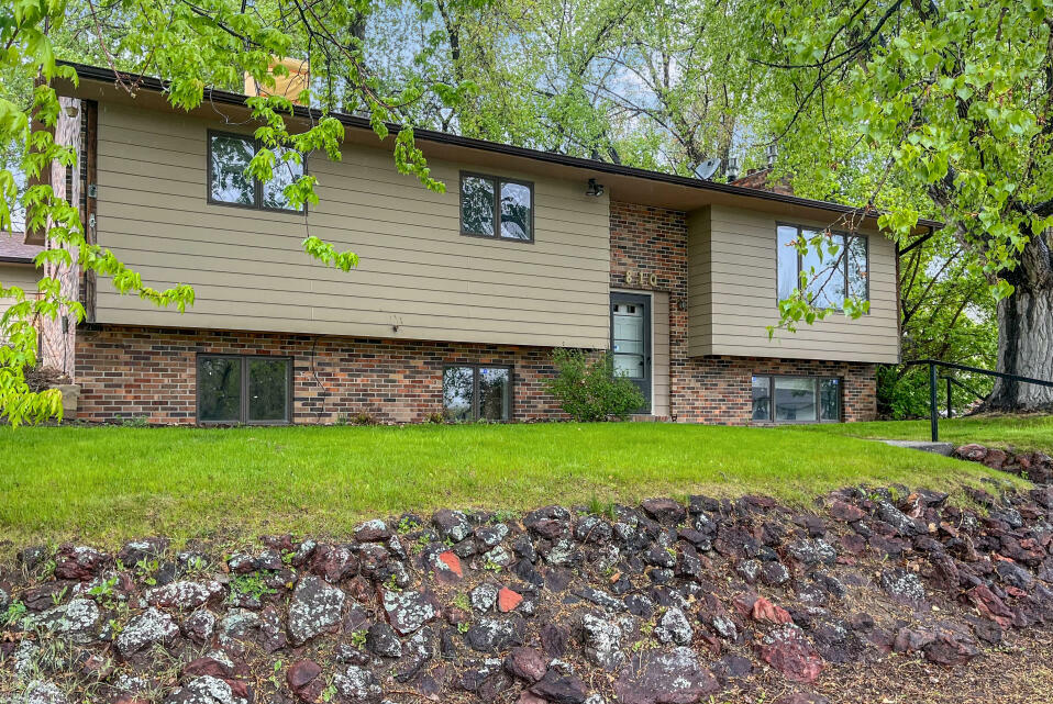 Property Photo:  810 Fullerton Avenue  WY 82834 