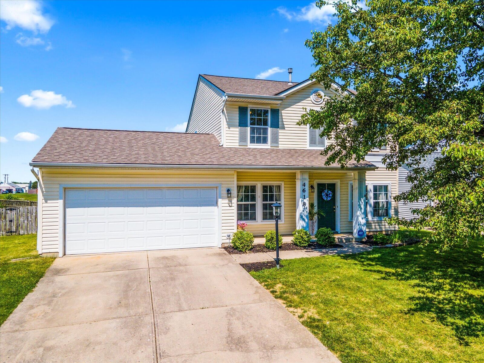 Property Photo:  4618 Olde Park Drive  OH 45371 