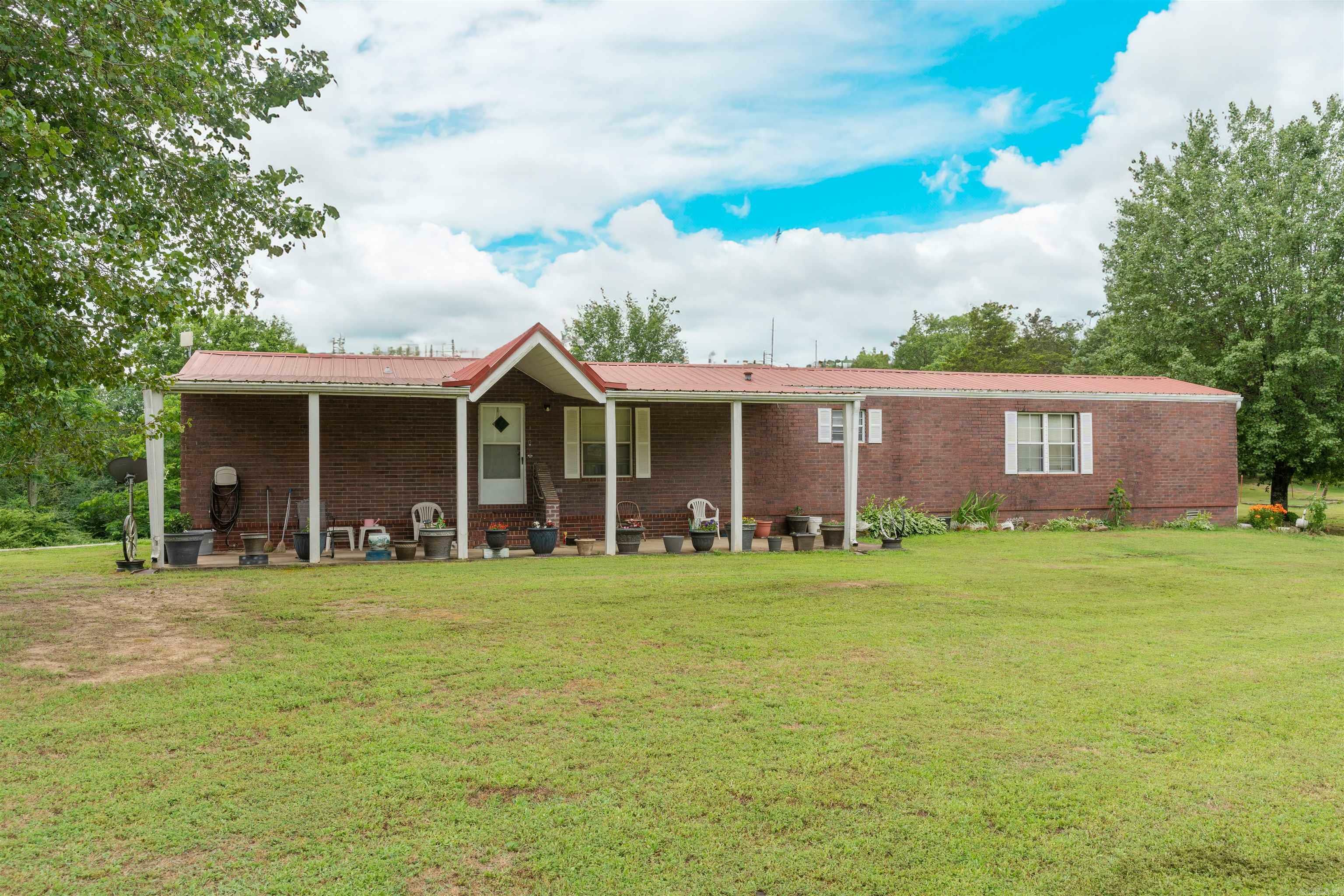 Property Photo:  110 S Alexander Street  AR 72107 