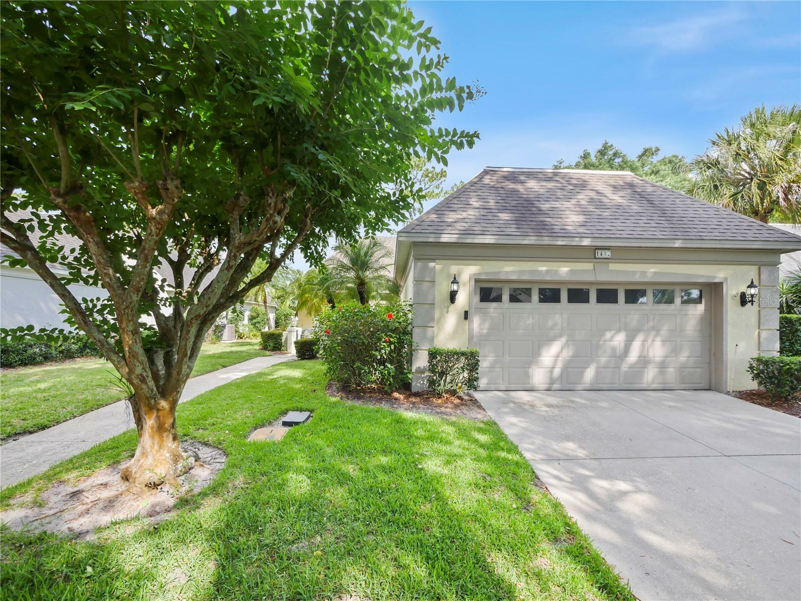 Property Photo: 1412 Oak Tree Court FL 32712