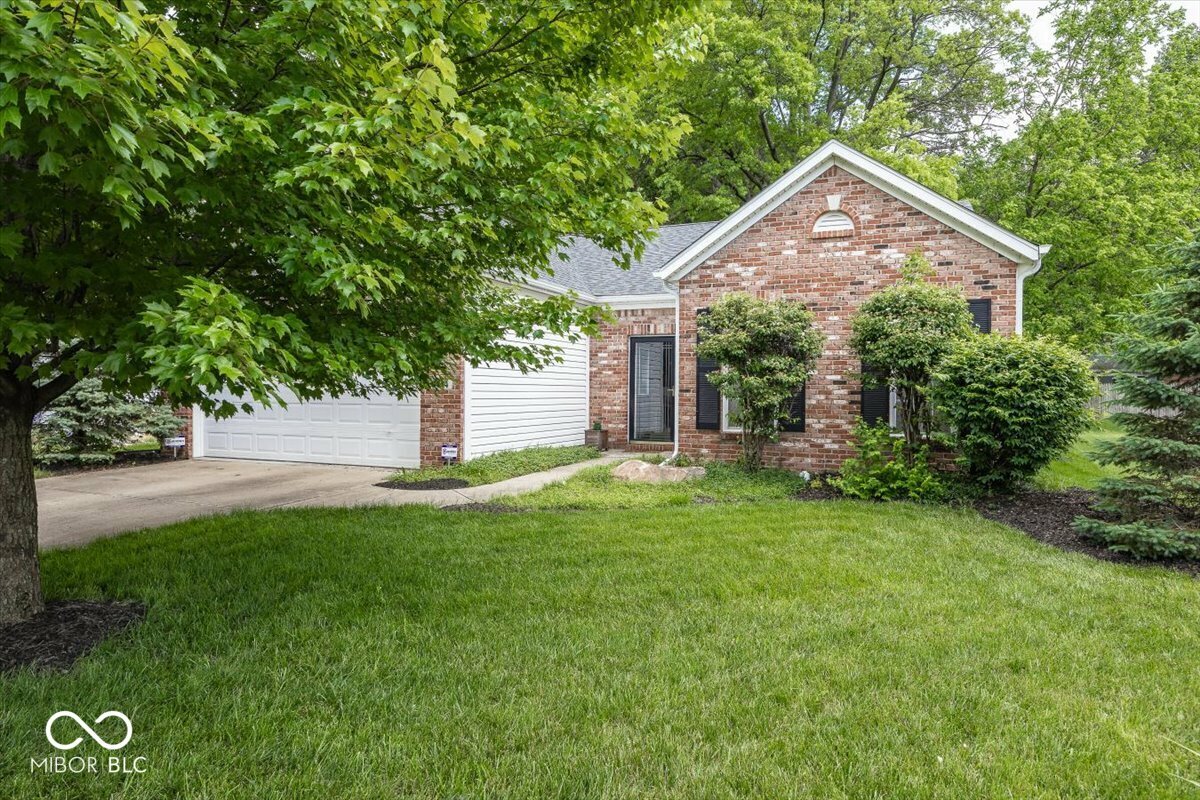 3414 Aylesford Lane  Indianapolis IN 46228 photo