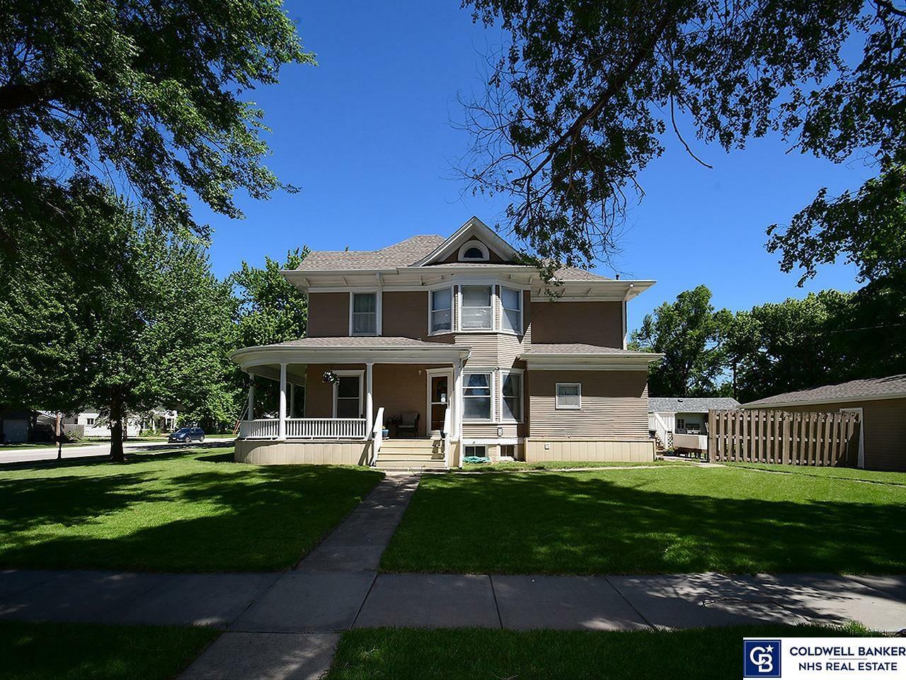 Property Photo:  1902 N Nebraska Avenue  NE 68467 