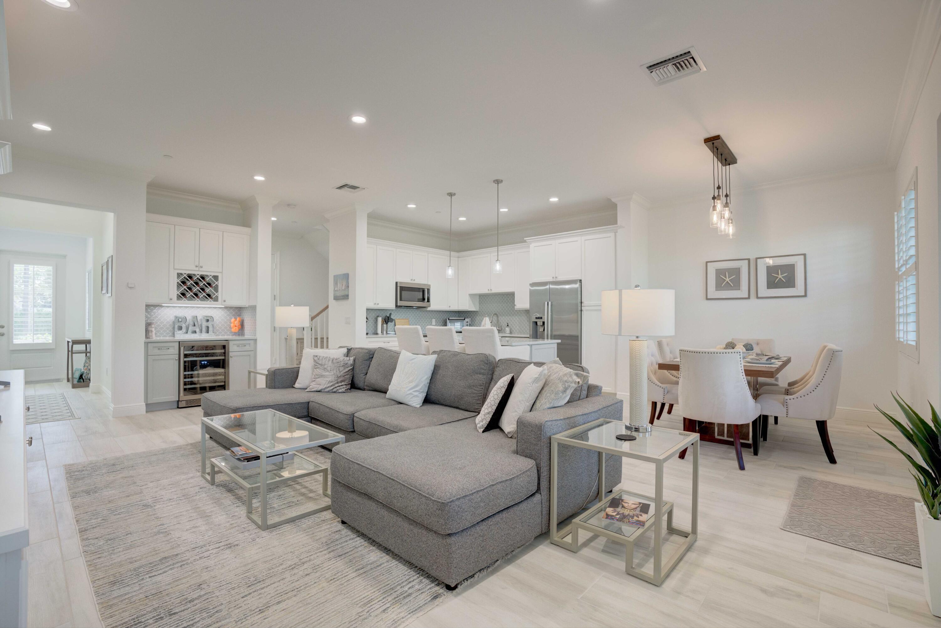 Property Photo: 412 Inlet Waters Circle FL 33477