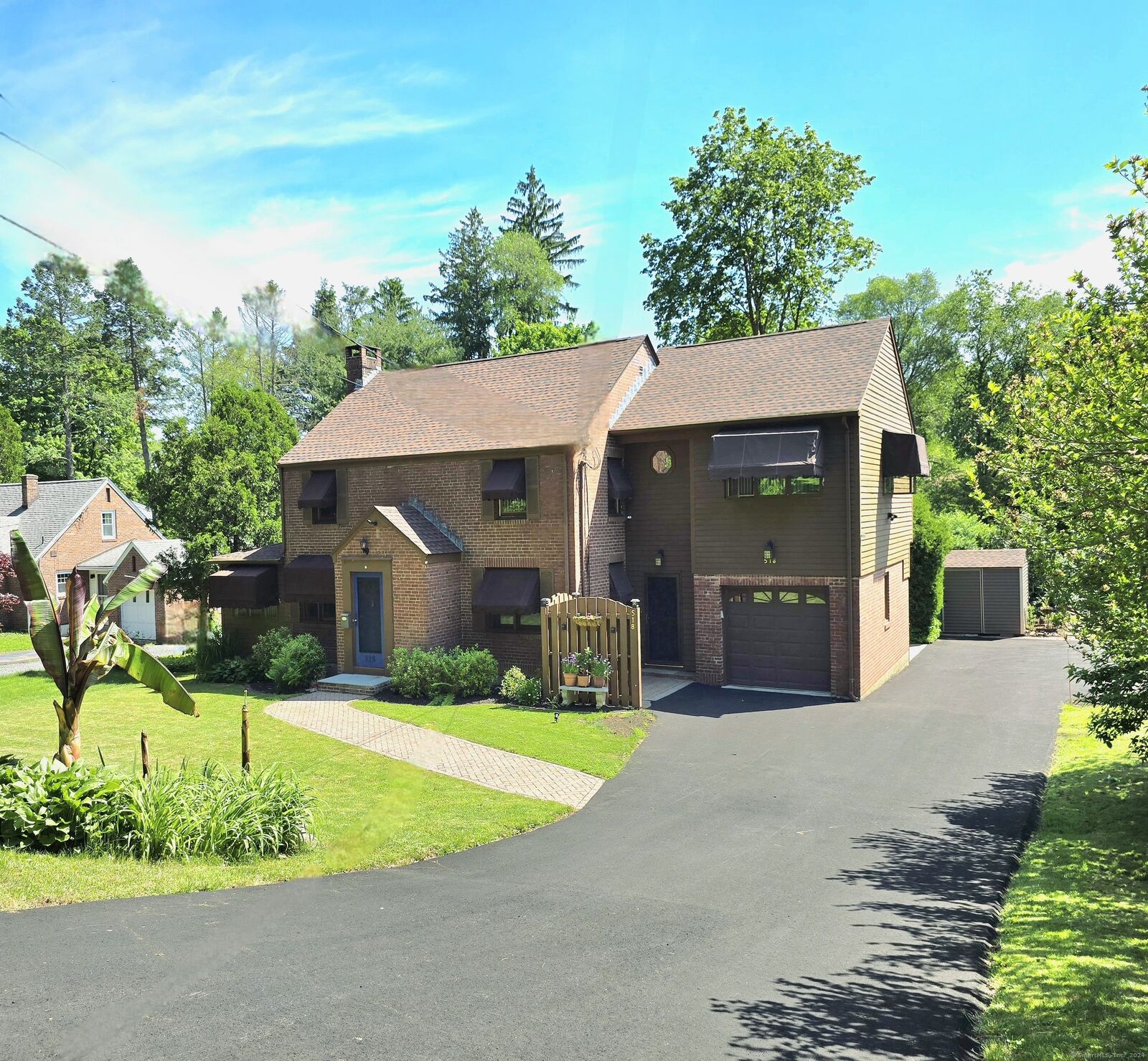 Property Photo:  518 Lincoln Street  CT 06052 