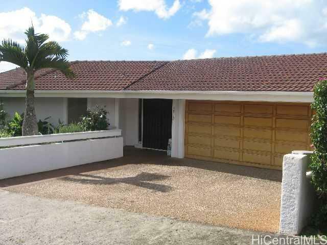 Property Photo:  1912 Alaweo Street  HI 96821 