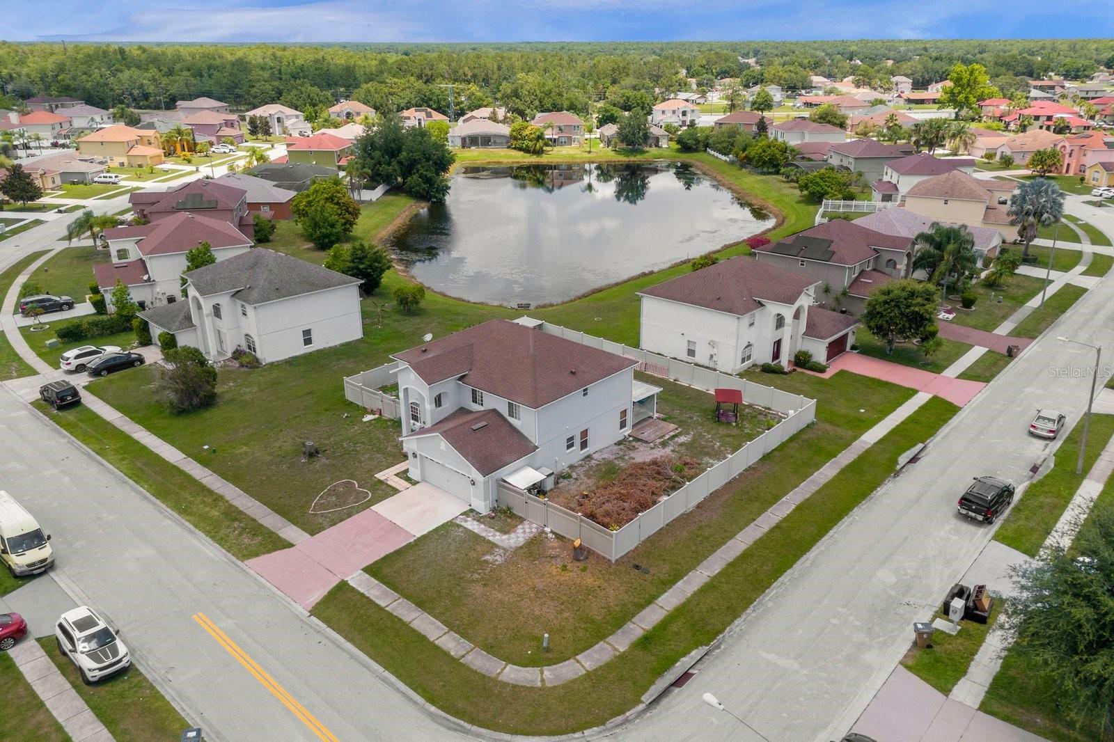 Property Photo: 4515 Ficus Tree Rd FL 34758