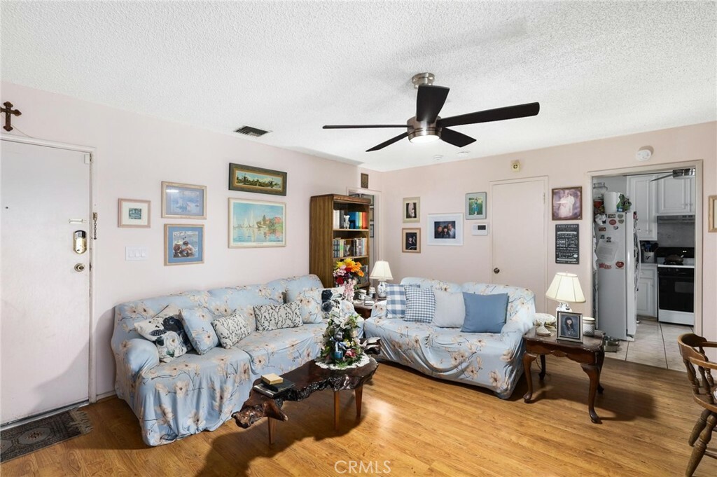 Property Photo: 14420 Terryknoll Drive CA 90604