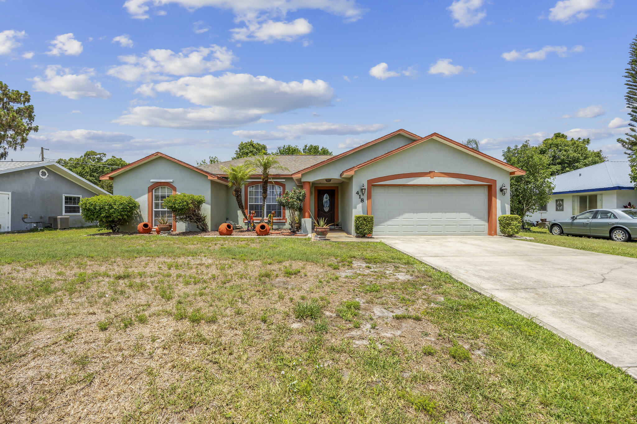 Property Photo: 418 Beauregard Avenue NE FL 32907