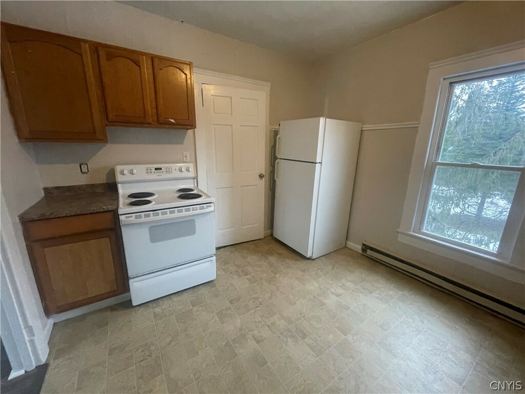 Property Photo:  1365 Maryland Avenue  NY 13045 