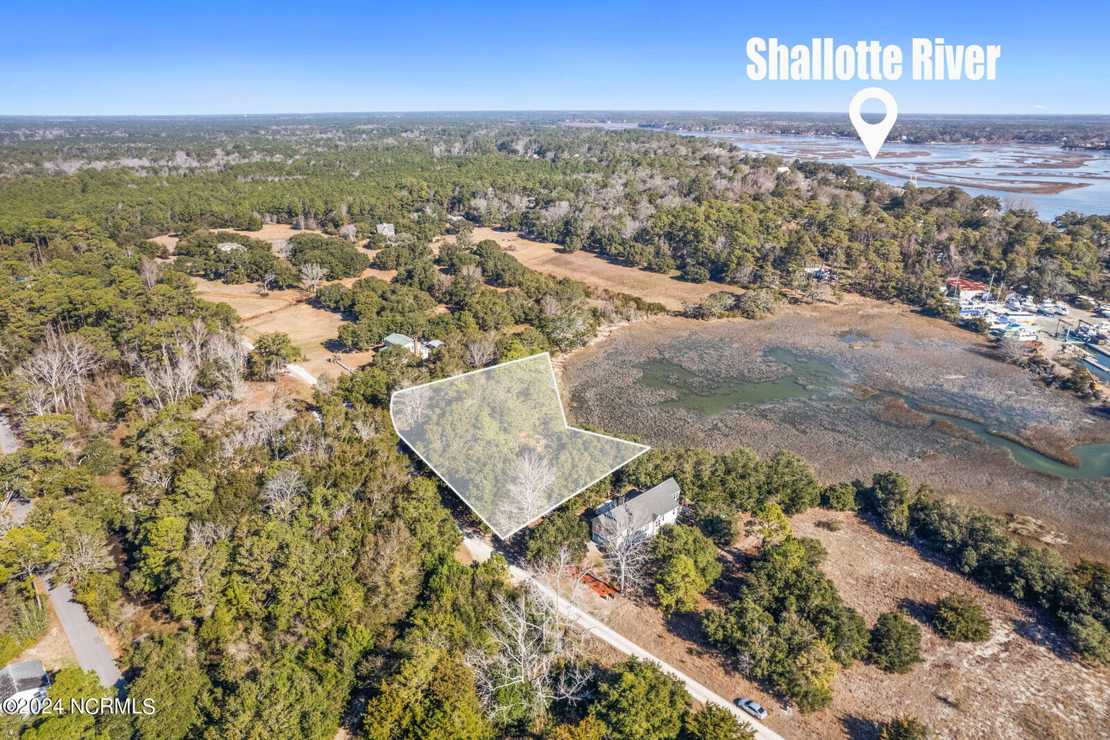 Property Photo: 1700 Long Shore Drive SW NC 28470