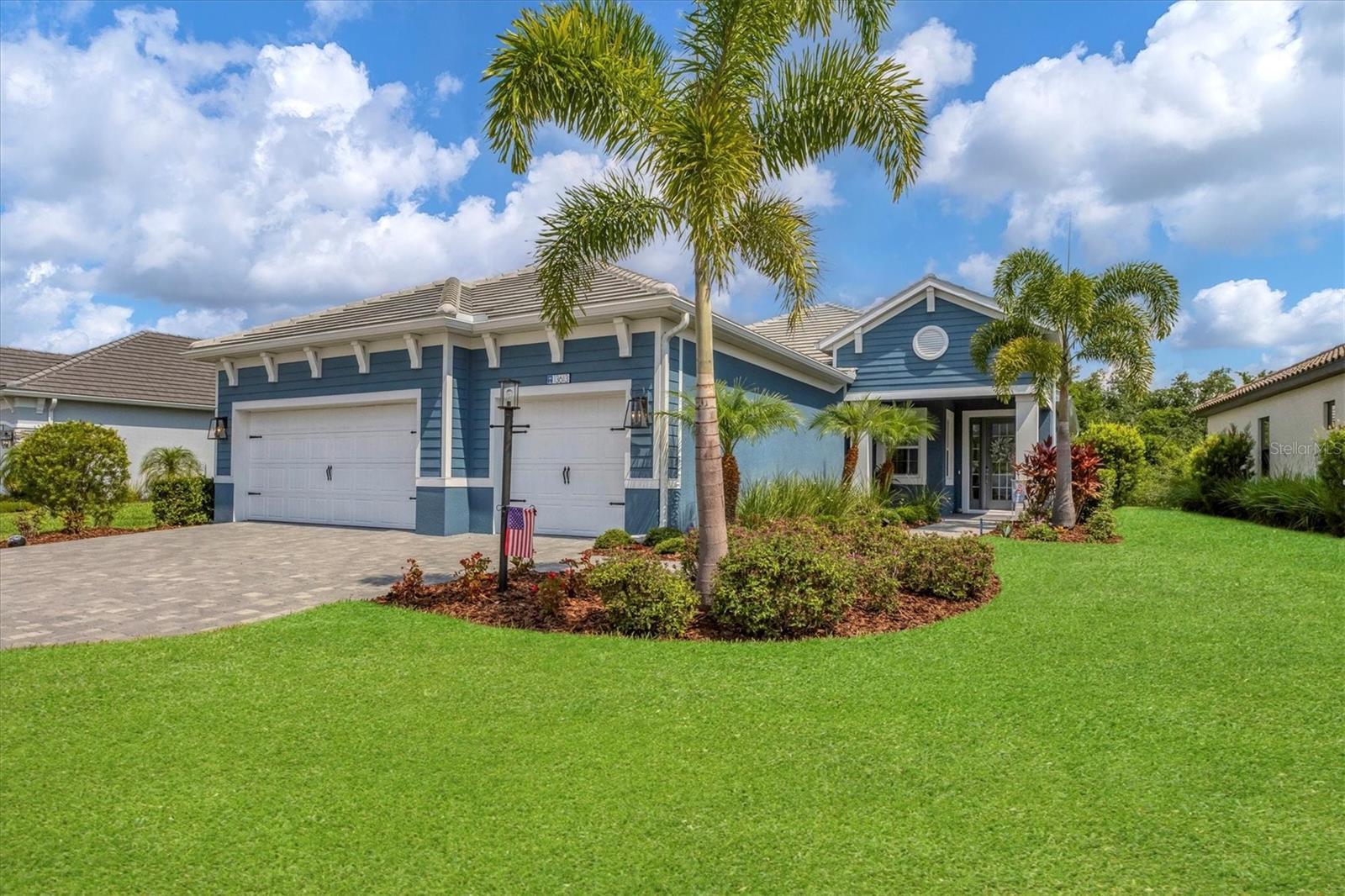 Property Photo:  13613 Deep Blue Place  FL 34211 