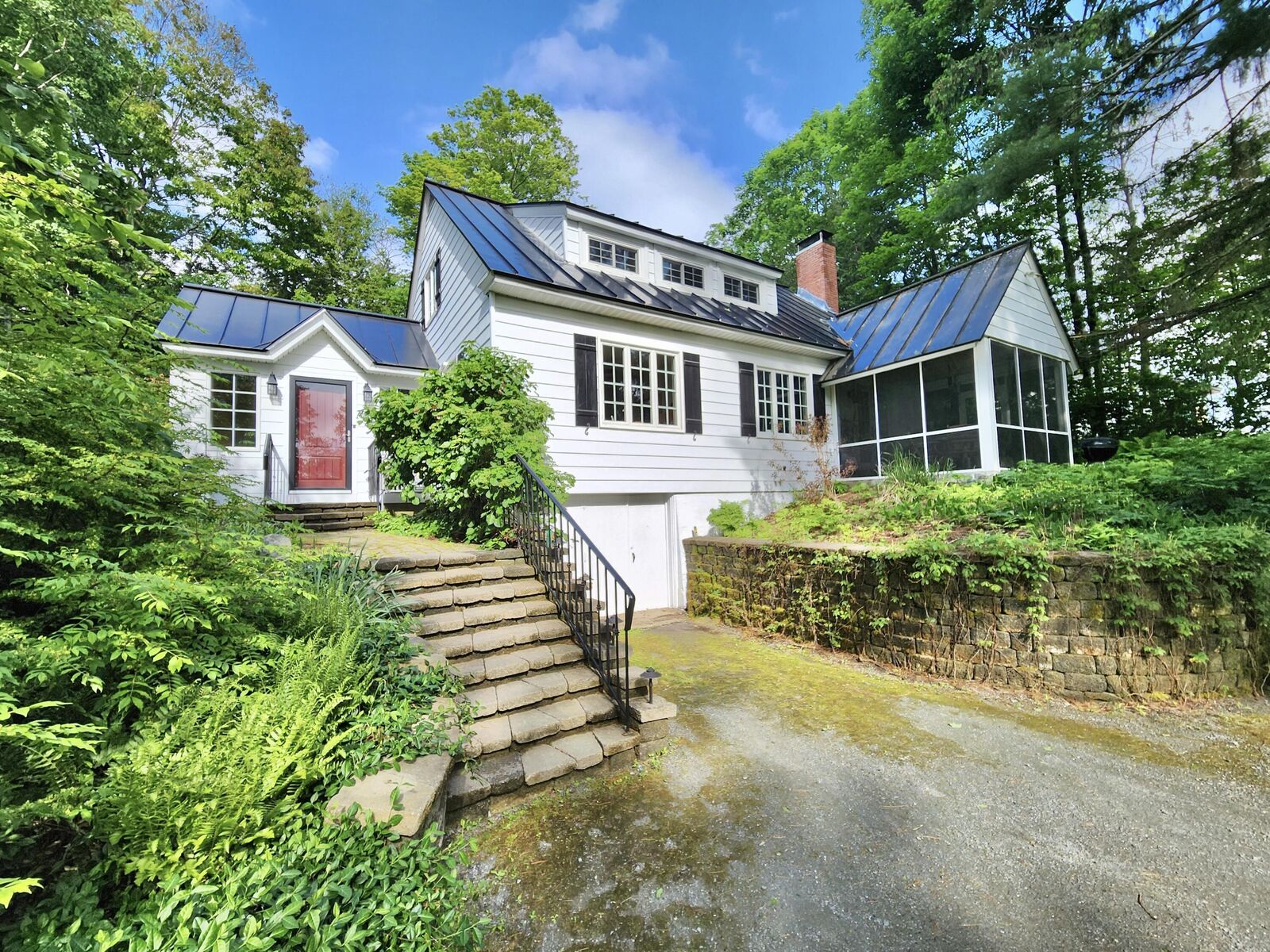 Property Photo:  8 University Place  ME 04473 
