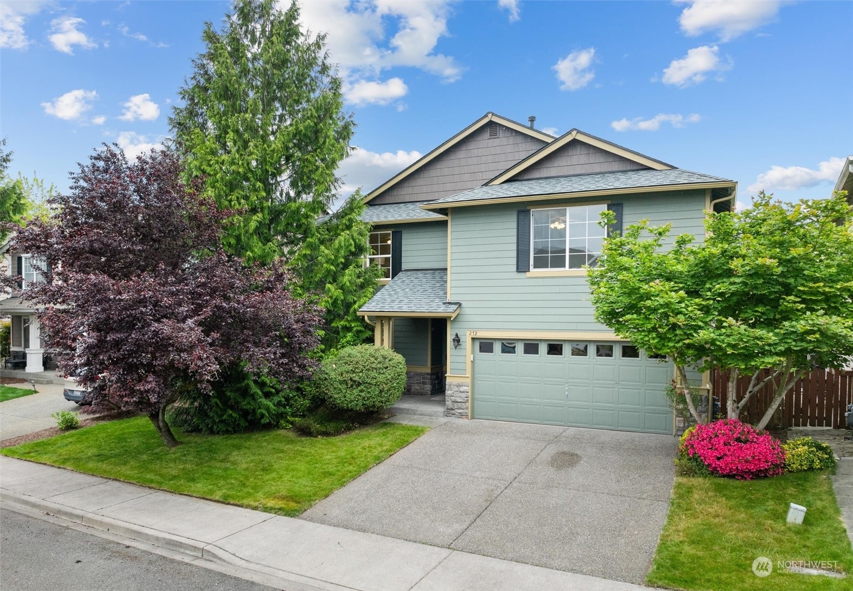 Property Photo:  272 Dayton Avenue SE  WA 98056 