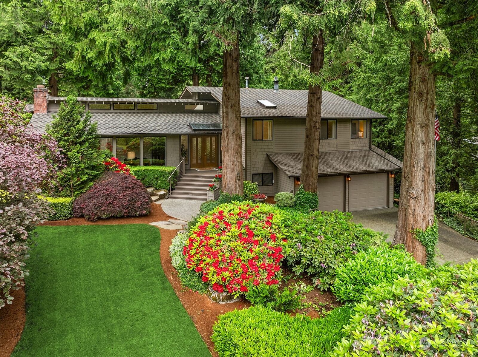 Property Photo: 2225 185th Place NE WA 98052