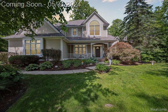 Property Photo:  7523 Mistwood Drive  MI 48383 