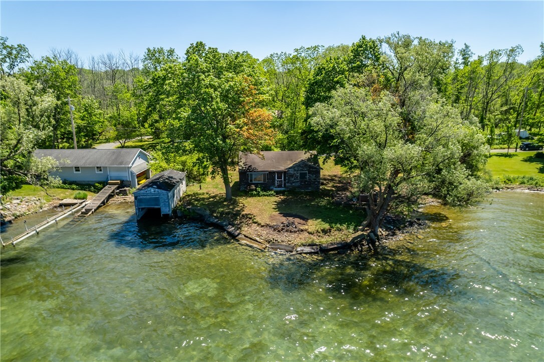 Property Photo:  4459 Allens Point Road  NY 13160 