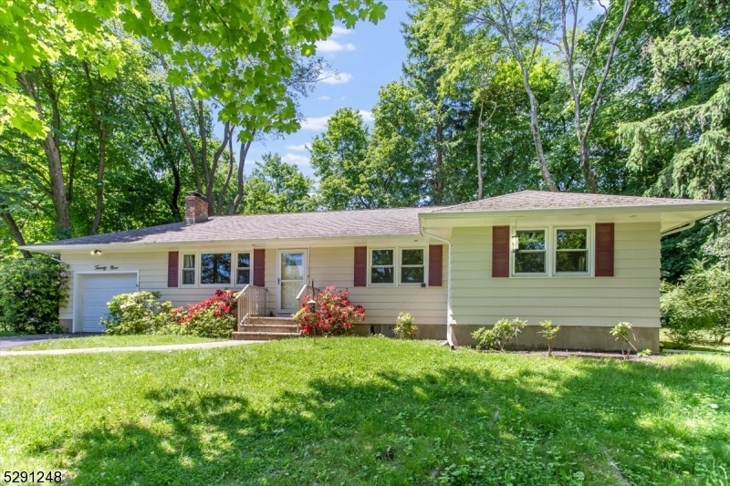 Property Photo:  29 High Ave  NJ 07869 